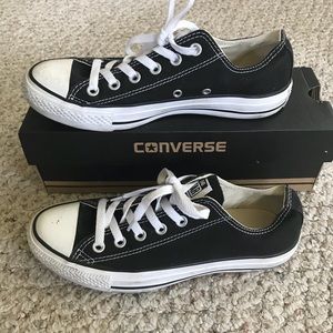 Converse All star black tennis shoes